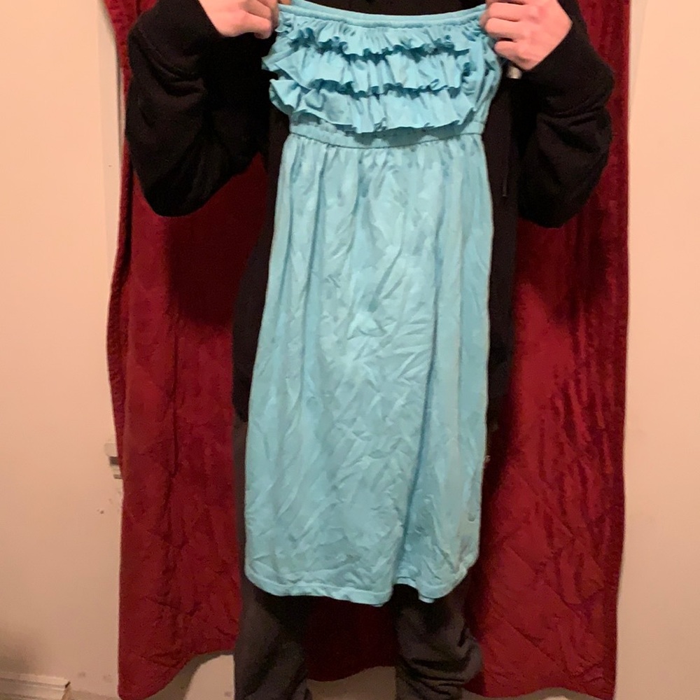 Strapless light blue dress